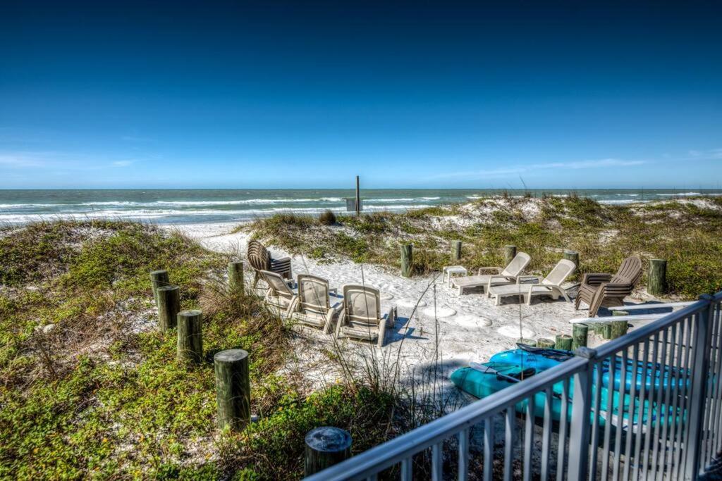 Joyce'S Beachfront #3 Daire Clearwater Beach Dış mekan fotoğraf