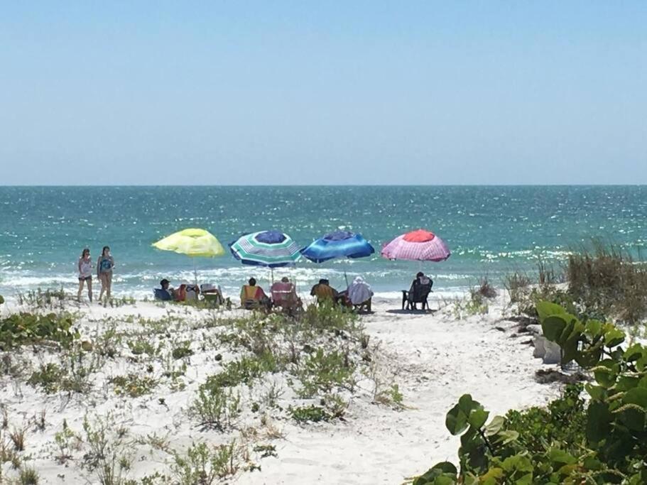 Joyce'S Beachfront #3 Daire Clearwater Beach Dış mekan fotoğraf